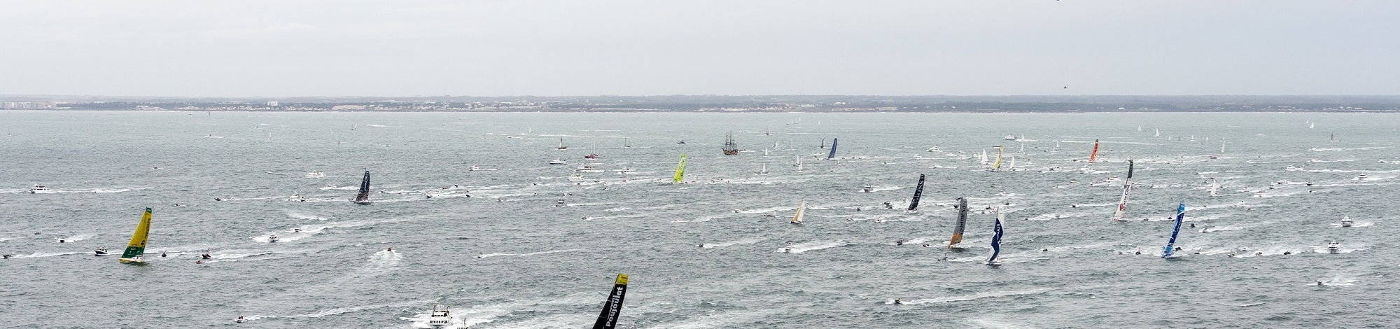 Copyright_Vincent_CURUTCHET-DPPI-VENDEE-GLOBE_Depart_10